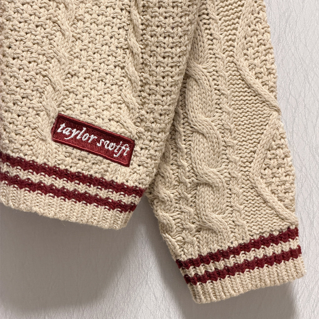 Holiday Beige 3 Red Stars Cardigan